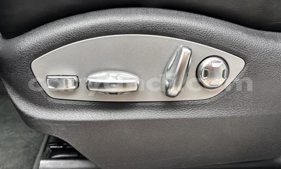 Tenga Tsaru Porsche Macan Sirivha Mota in Lusaka in Zambia Tenga Tsaru Porsche Macan Sirivha Mota in Lusaka in Zambia