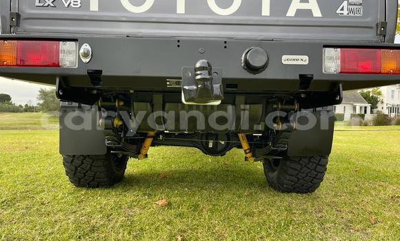 Tenga Tsaru Toyota Land Cruiser Zvimwe Mota in Lusaka in Zambia Tenga Tsaru Toyota Land Cruiser Zvimwe Mota in Lusaka in Zambia