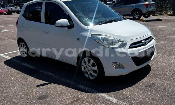 Tenga Tsaru Hyundai i10 Chena Mota in Lusaka in Zambia Tenga Tsaru Hyundai i10 Chena Mota in Lusaka in Zambia