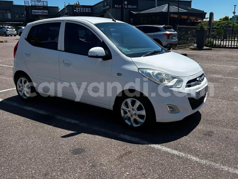Big with watermark hyundai i10 zambia lusaka 31001