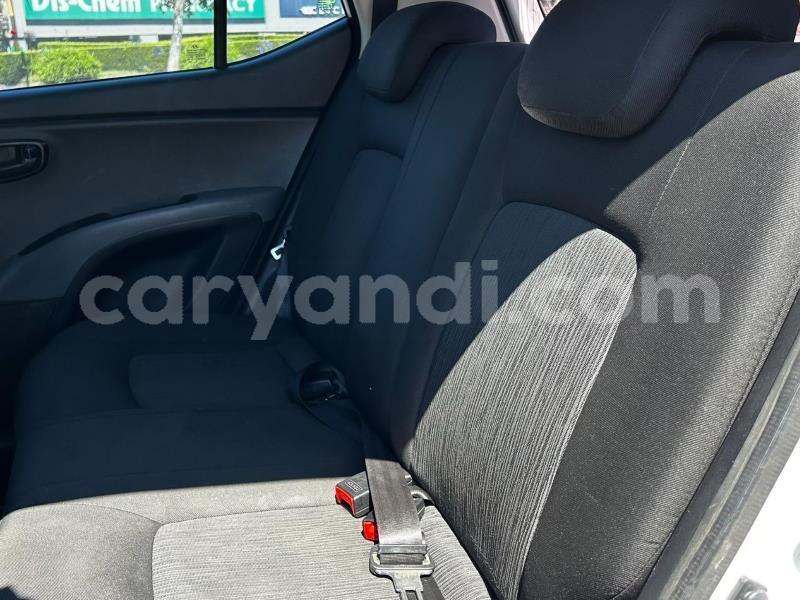 Big with watermark hyundai i10 zambia lusaka 31001