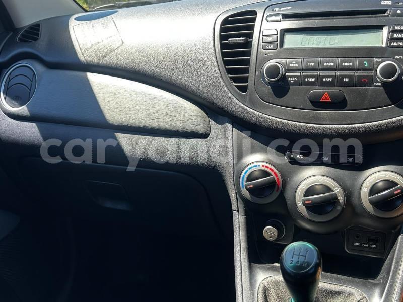 Big with watermark hyundai i10 zambia lusaka 31001