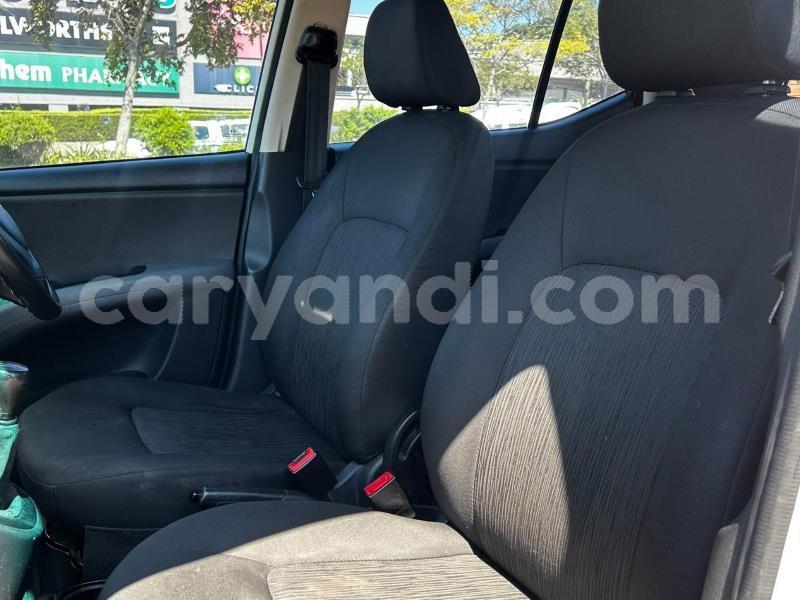 Big with watermark hyundai i10 zambia lusaka 31001