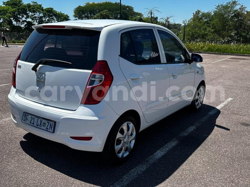 Big with watermark hyundai i10 zambia lusaka 31001