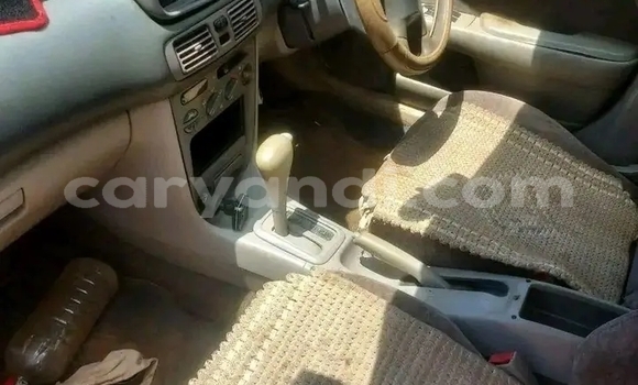 Nunua Ilio tumika Toyota Corolla Nyeupe Gari ndani ya Lusaka nchini Zambia Nunua Ilio tumika Toyota Corolla Nyeupe Gari ndani ya Lusaka nchini Zambia