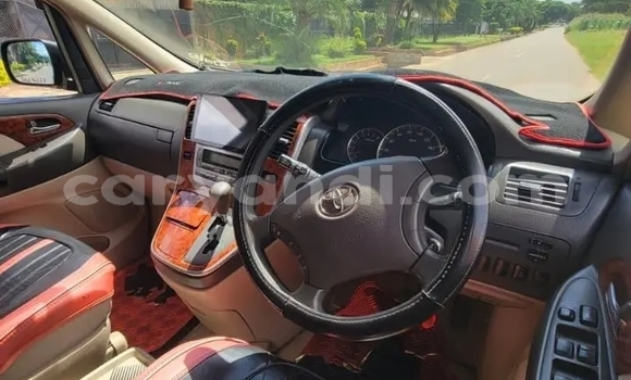 Nunua Ilio tumika Toyota Alphard Nyingine Gari ndani ya Limulunga nchini Magharibi Nunua Ilio tumika Toyota Alphard Nyingine Gari ndani ya Limulunga nchini Magharibi