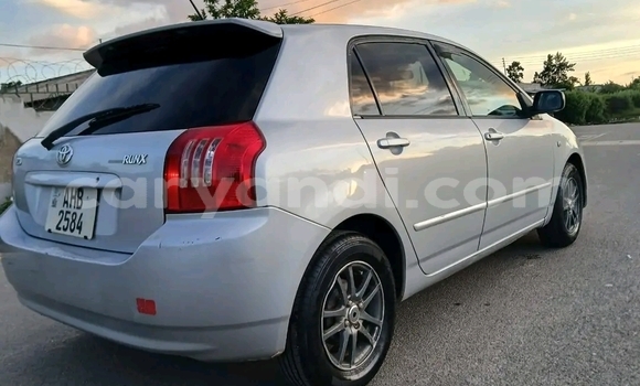 Buy Used Toyota Runx White Car in Choma in Southern Buy Used Toyota Runx White Car in Choma in Southern