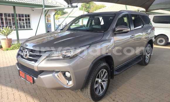 Buy Used Toyota Fortuner Brown Car in Livingstone in Zambia