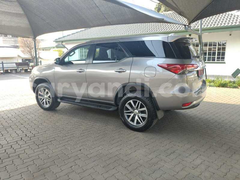 Big with watermark toyota fortuner zambia livingstone 31054