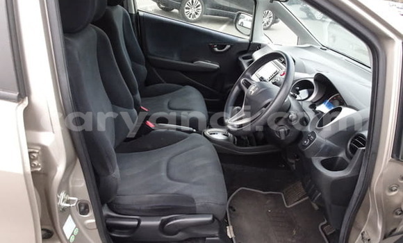 Nunua Imported Honda FIT Beige Gari ndani ya Lusaka nchini Zambia Nunua Imported Honda FIT Beige Gari ndani ya Lusaka nchini Zambia