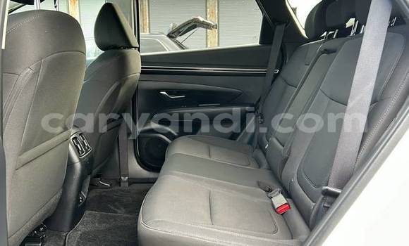 Buy Used Hyundai Tucson White Car in Lusaka in Zambia Buy Used Hyundai Tucson White Car in Lusaka in Zambia