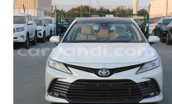 Nunua Ilio tumika Toyota Camry Nyeupe Gari ndani ya Lusaka nchini Zambia Nunua Ilio tumika Toyota Camry Nyeupe Gari ndani ya Lusaka nchini Zambia