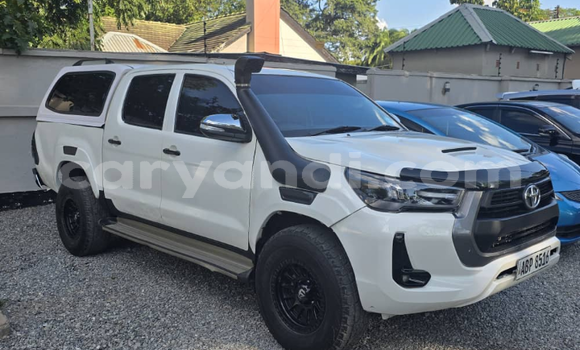 Nunua Ilio tumika Toyota Hilux Nyeupe Gari ndani ya Ndola nchini Zambia Nunua Ilio tumika Toyota Hilux Nyeupe Gari ndani ya Ndola nchini Zambia
