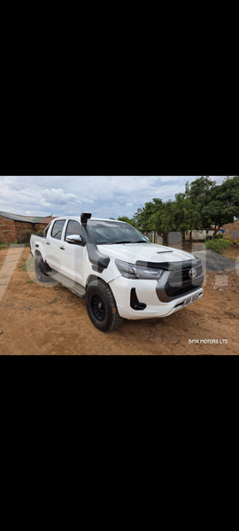 Big with watermark toyota hilux zambia ndola 31098
