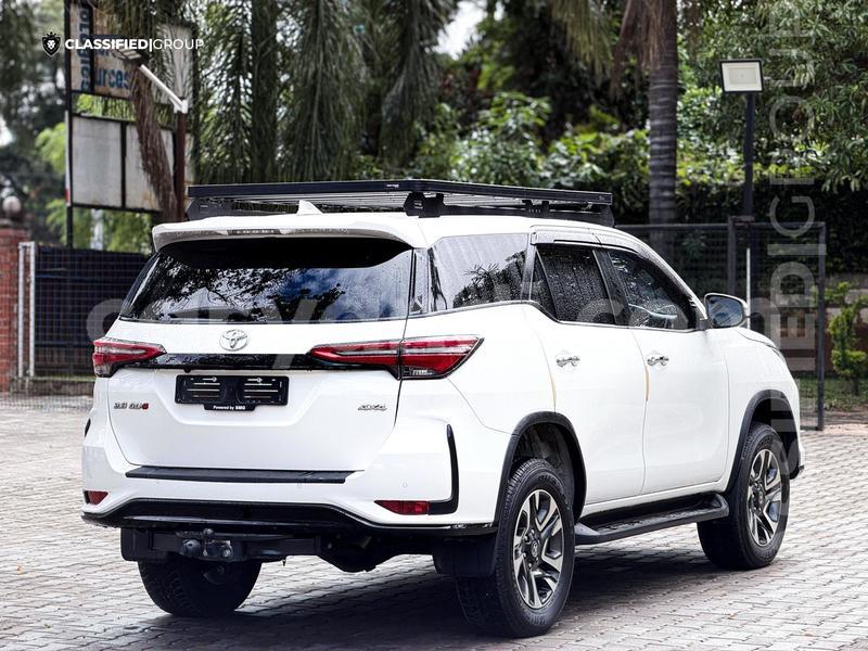 Big with watermark toyota fortuner zambia lusaka 31107