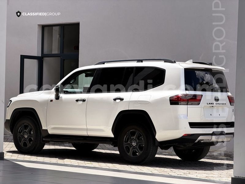 Big with watermark toyota land cruiser zambia lusaka 31109