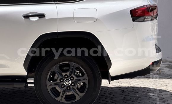 Buy New Toyota Land Cruiser White Car in Lusaka in Zambia Buy New Toyota Land Cruiser White Car in Lusaka in Zambia