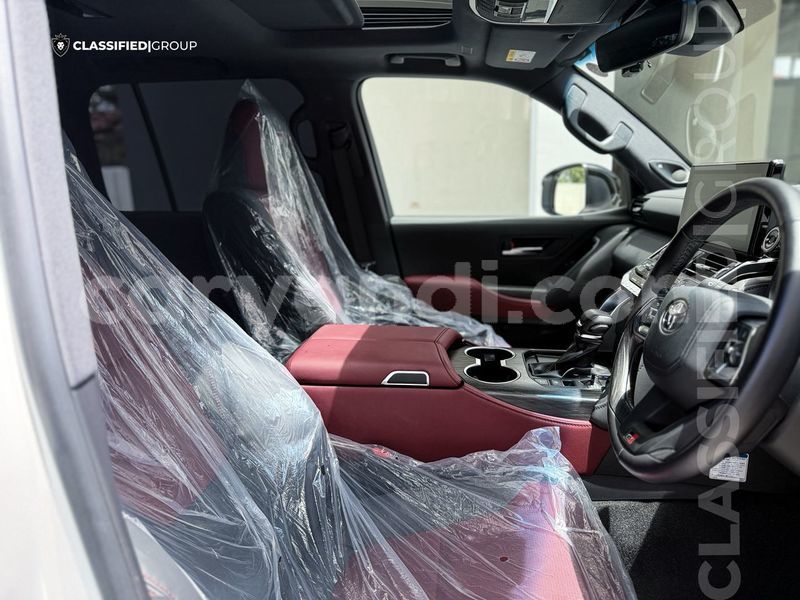 Big with watermark toyota land cruiser zambia lusaka 31109