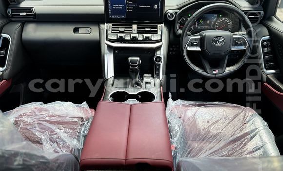 Buy New Toyota Land Cruiser White Car in Lusaka in Zambia Buy New Toyota Land Cruiser White Car in Lusaka in Zambia