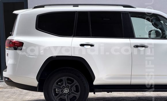 Buy New Toyota Land Cruiser White Car in Lusaka in Zambia Buy New Toyota Land Cruiser White Car in Lusaka in Zambia