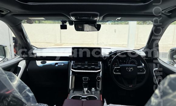 Buy New Toyota Land Cruiser White Car in Lusaka in Zambia Buy New Toyota Land Cruiser White Car in Lusaka in Zambia