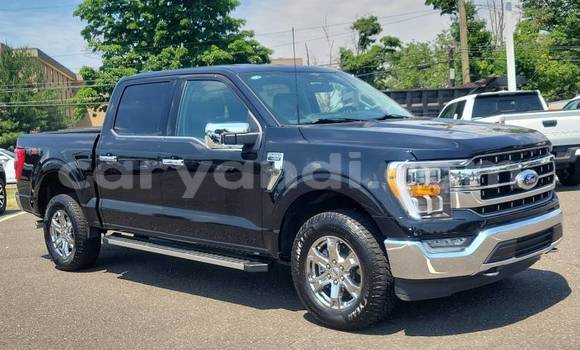 Nunua Ilio tumika Ford F–150 Nyeusi Gari ndani ya Lusaka nchini Zambia
