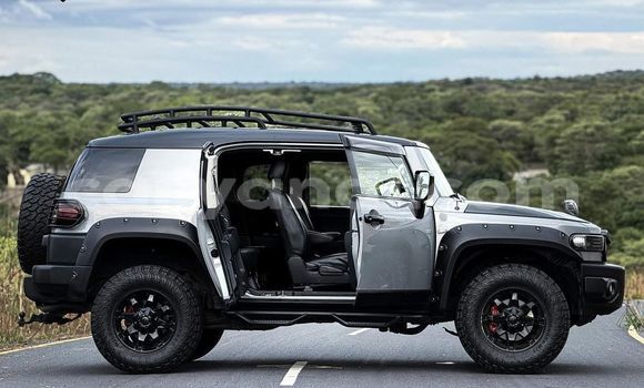 Buy Import Toyota FJ Cruiser Other Car in Lusaka in Zambia Buy Import Toyota FJ Cruiser Other Car in Lusaka in Zambia
