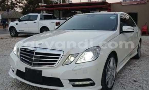 Buy Used Mercedes-Benz E200 Other Car in Lusaka in Zambia Buy Used Mercedes-Benz E200 Other Car in Lusaka in Zambia