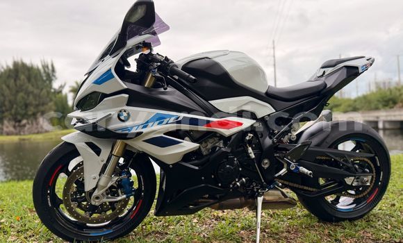 Tenga Tsaru BMW S 1000 Chena Bike in Chililabombwe in Copperbelt Tenga Tsaru BMW S 1000 Chena Bike in Chililabombwe in Copperbelt