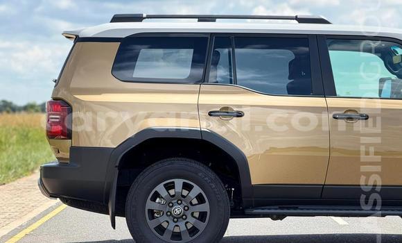 Buy Used Toyota Land Cruiser Brown Car in Lusaka in Zambia