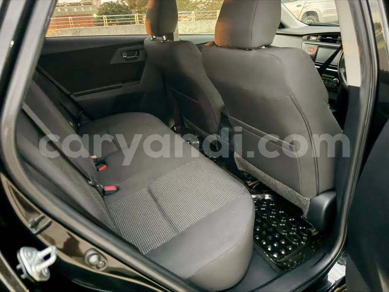 Big with watermark toyota auris zambia lusaka 31150