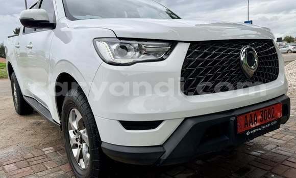 Nunua Ilio tumika Toyota Hilux Nyeupe Gari ndani ya Lusaka nchini Zambia Nunua Ilio tumika Toyota Hilux Nyeupe Gari ndani ya Lusaka nchini Zambia