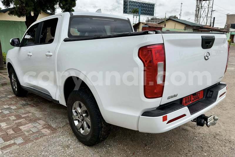 Big with watermark toyota hilux zambia lusaka 31151