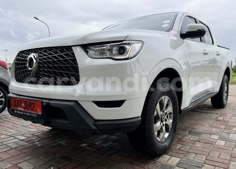 Big with watermark toyota hilux zambia lusaka 31151