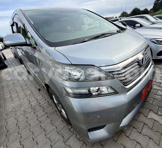 Big with watermark toyota vellfire zambia lusaka 31154