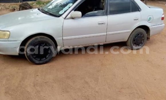 Acheter Occasion Voiture Toyota Corolla Gris à Lusaka, Zambie Acheter Occasion Voiture Toyota Corolla Gris à Lusaka, Zambie