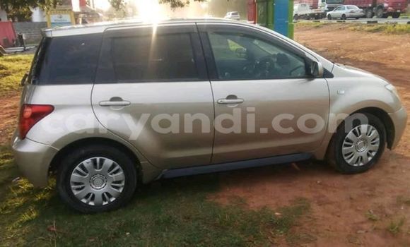 Acheter Occasion Voiture Toyota IST Gris à Ndola, Zambie Acheter Occasion Voiture Toyota IST Gris à Ndola, Zambie