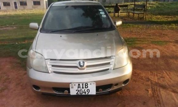 Acheter Occasion Voiture Toyota IST Gris à Ndola, Zambie Acheter Occasion Voiture Toyota IST Gris à Ndola, Zambie