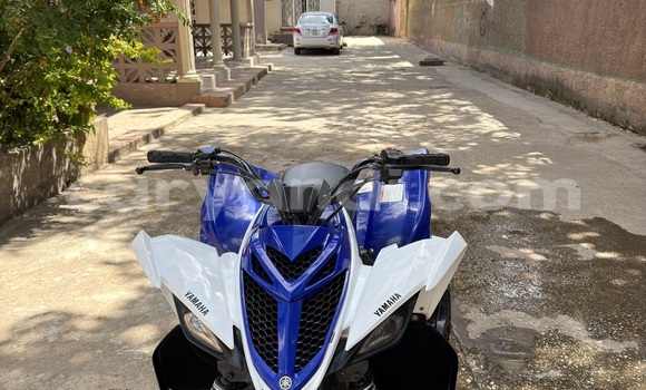 Nunua Ilio tumika Yamaha YR Bluu Bike ndani ya Lusaka nchini Zambia Nunua Ilio tumika Yamaha YR Bluu Bike ndani ya Lusaka nchini Zambia