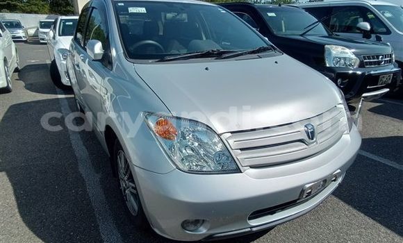 Buy Used Toyota IST Silver Car in Lusaka in Zambia
