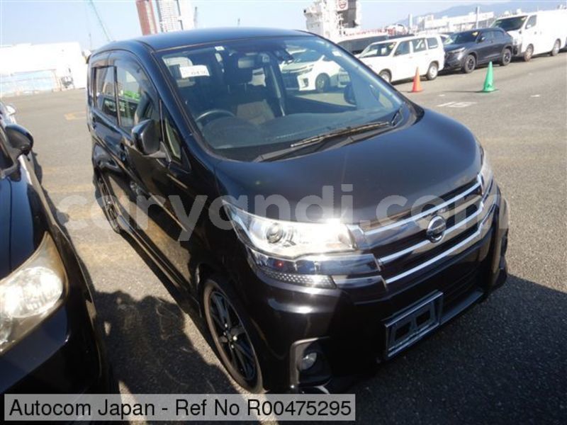 Big with watermark nissan dayz zambia lusaka 31186