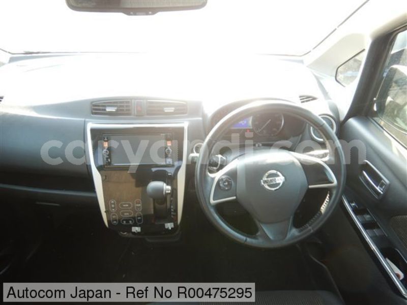 Big with watermark nissan dayz zambia lusaka 31186