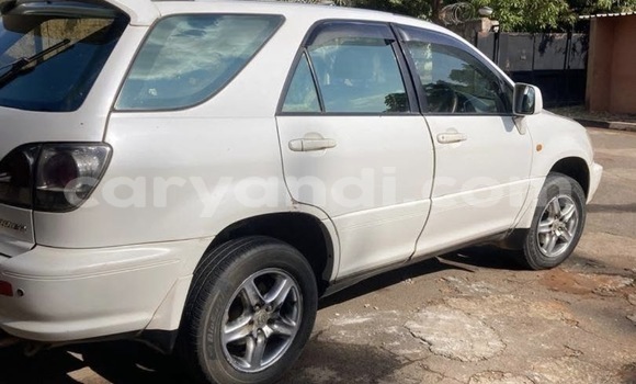 Buy Used Toyota Harrier White Car in Lusaka in Zambia Buy Used Toyota Harrier White Car in Lusaka in Zambia