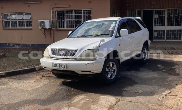 Buy Used Toyota Harrier White Car in Lusaka in Zambia Buy Used Toyota Harrier White Car in Lusaka in Zambia