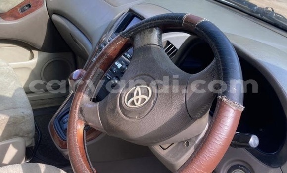 Buy Used Toyota Harrier White Car in Lusaka in Zambia Buy Used Toyota Harrier White Car in Lusaka in Zambia