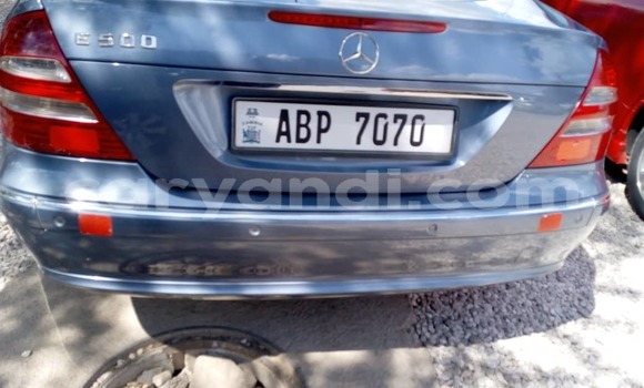 Acheter Occasion Voiture Mercedes‒Benz E–Class Bleu à Lusaka, Zambie Acheter Occasion Voiture Mercedes‒Benz E–Class Bleu à Lusaka, Zambie