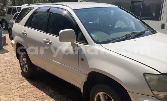 Buy Used Toyota Harrier White Car in Lusaka in Zambia Buy Used Toyota Harrier White Car in Lusaka in Zambia