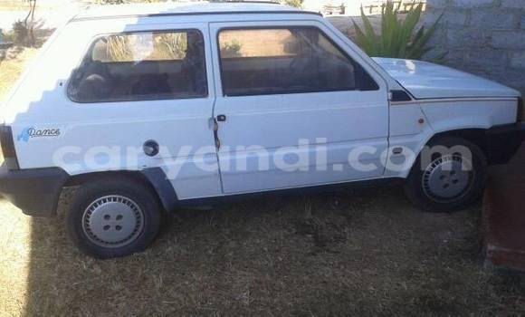 Buy Used Fiat Barchetta White Car in Chingola in Zambia