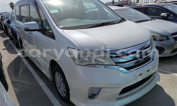 Buy Used Nissan Serena White Car in Lusaka in Zambia