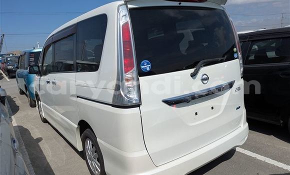 Buy Used Nissan Serena White Car in Lusaka in Zambia Buy Used Nissan Serena White Car in Lusaka in Zambia